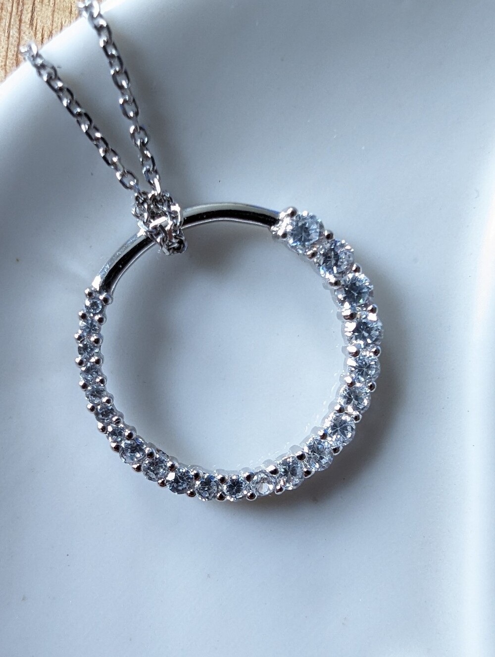 NWT Cubic Zirconia Circle Pendant Sterling Silver Necklace